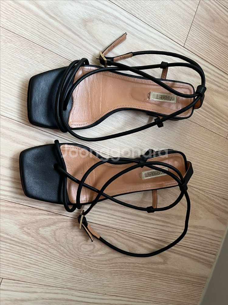 Arket leather strapsandals 아르켓--3