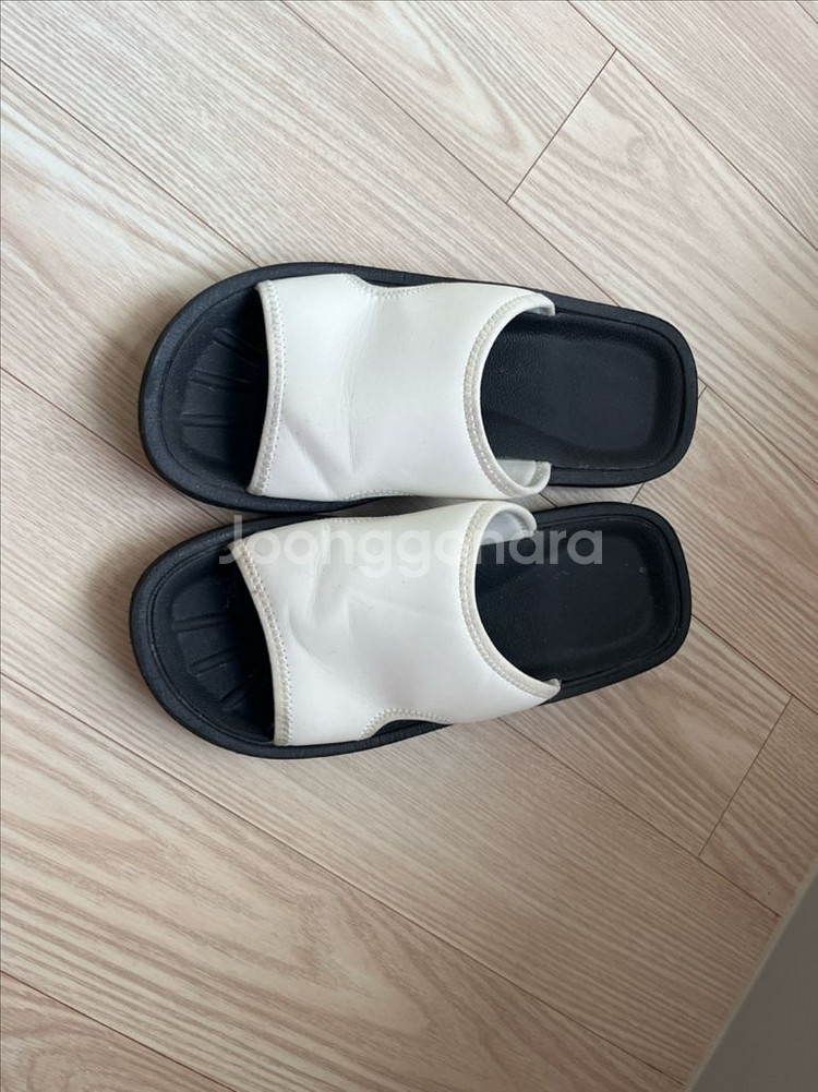 Uniqlo c 유니클로씨 슬리퍼 s(225-235)--4