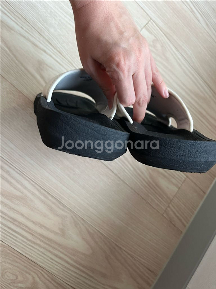 Uniqlo c 유니클로씨 슬리퍼 s(225-235)--5