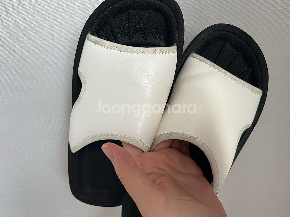 Uniqlo c 유니클로씨 슬리퍼 s(225-235)--9