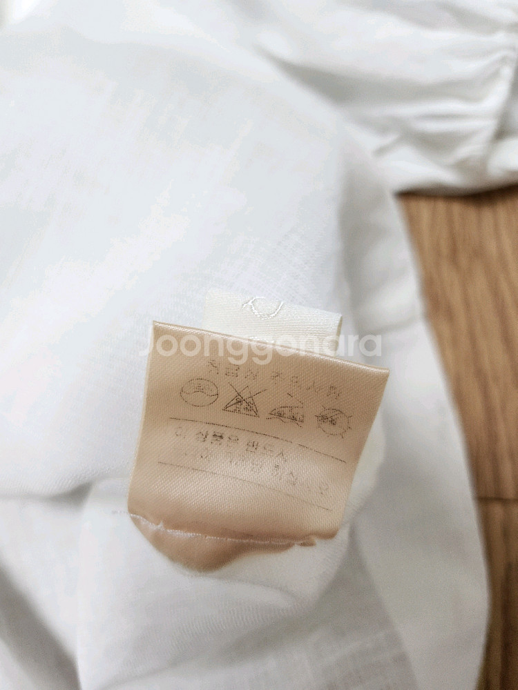 리리끄 볼륨소매 린넨 블라우스 55 66--9