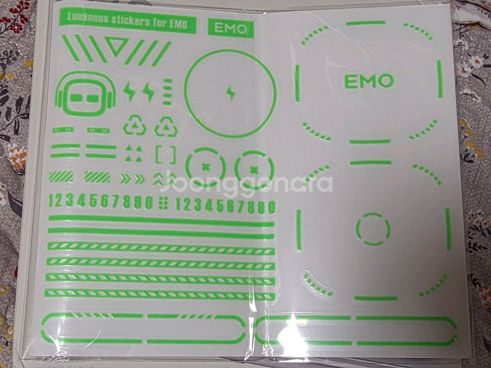 AI 로봇 EMO 화이트--1