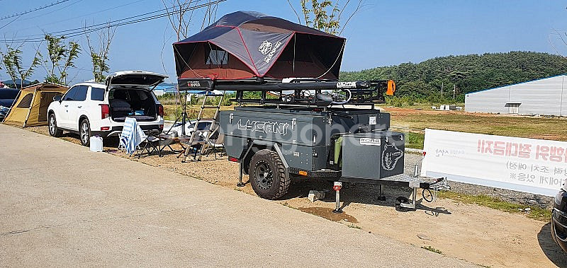 캠핑트레일러 라이카니 어드벤처 에디션 지하주차장 주차--8