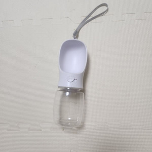 강아지 산책용 물병