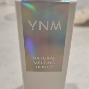 YNM 내추럴 멜팅 허니 립밤 새상품