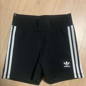 (배송비 포함) 아디다스 숏 레깅스