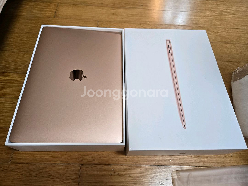 맥북 에어 2020 m1 512g--0