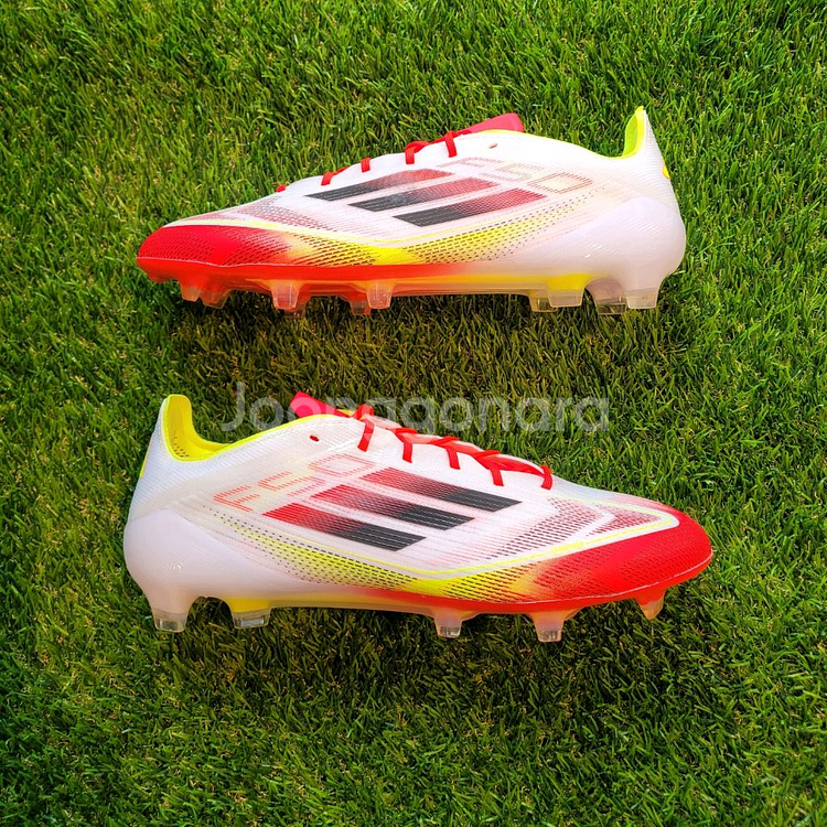 아디다스 축구화 (F50 엘리트 FG) 새상품--1