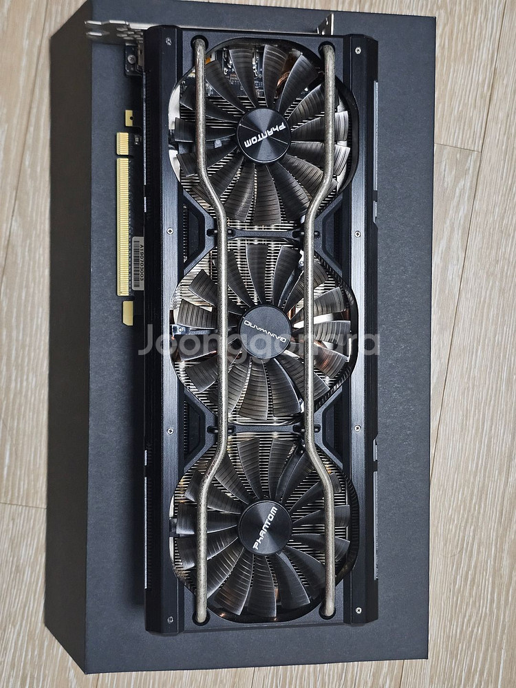 RTX 2070 SUPER Phantom GS D6--0