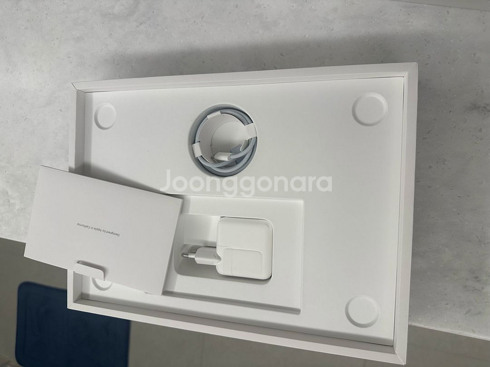 맥북 m4 13인치 기본형 스카이블루--2