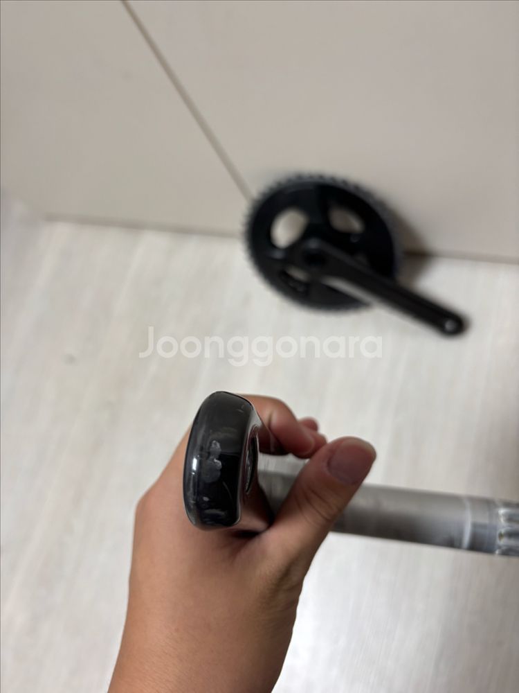 스램 레드 크랭크암170미리(포스 체인링) 판매합니다--1