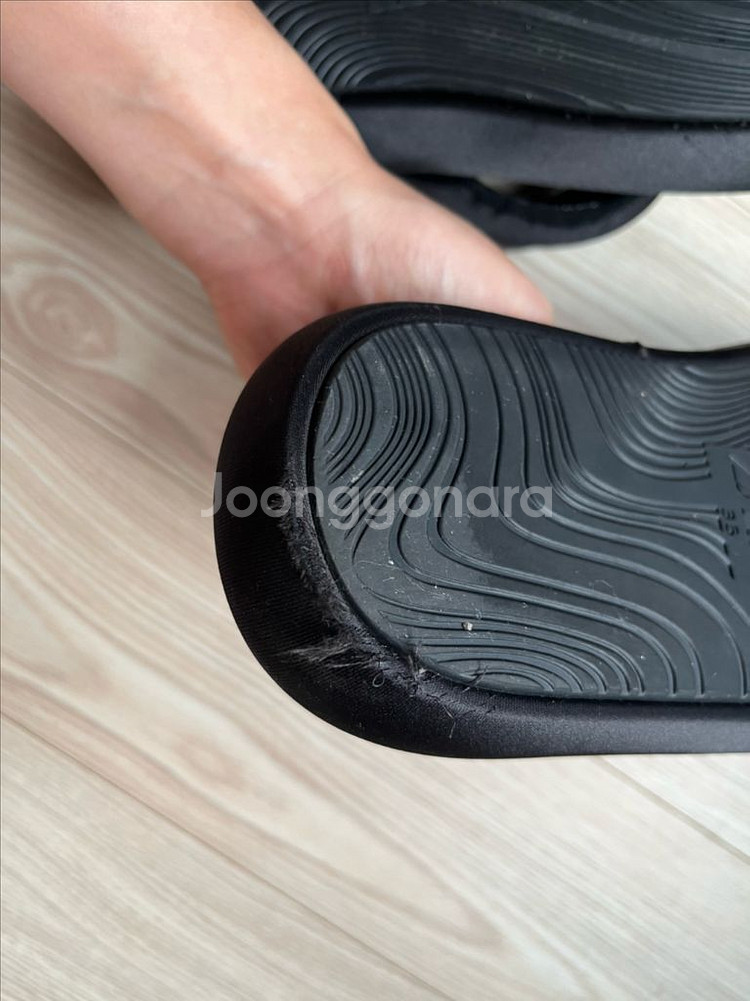 자라패브릭샌들 자라패딩쪼리 35(225-235) 360--8