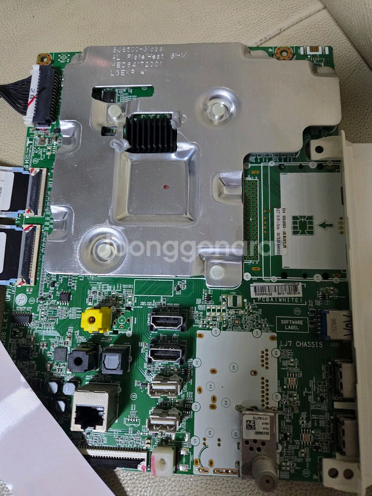 LG 65SJ8500 부품팝니다.--0