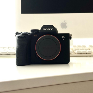 Sony a7m4
