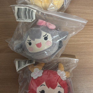 양아지, 꽃핀, 마뫄 모찌볼 핍니다