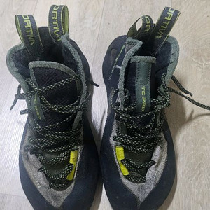 라스포르티바 tc pro 38.5 암벽화