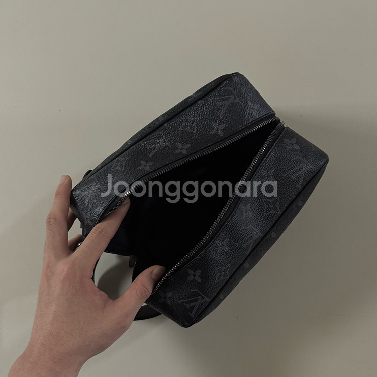 [백화점판/OS]루이비통 이클립스 락커 돕키트 클러치--5