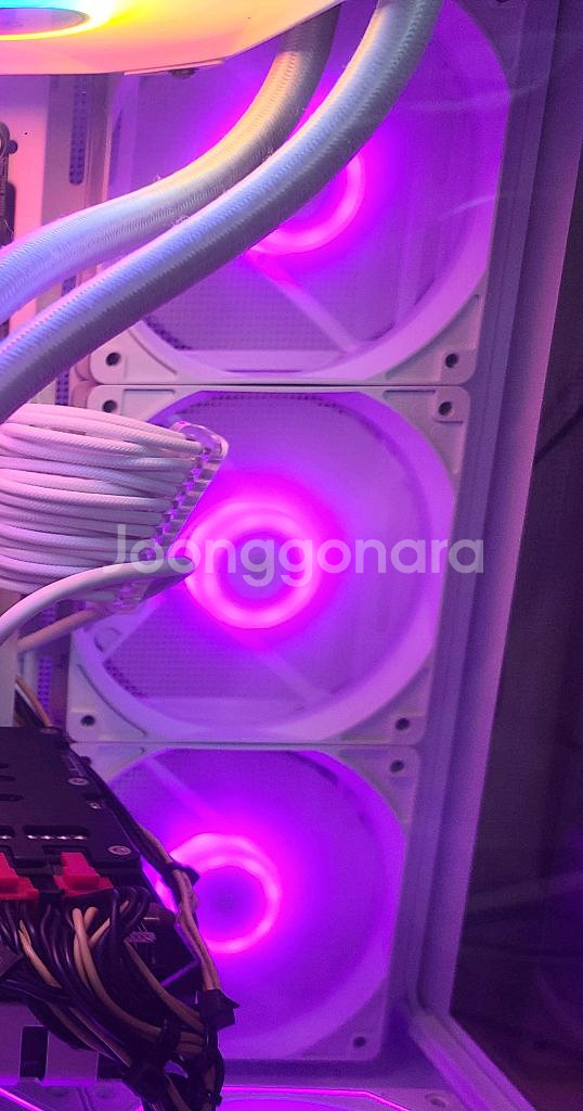 DAVEN ar120 ARGB 팬 화이트4개팝니다--3