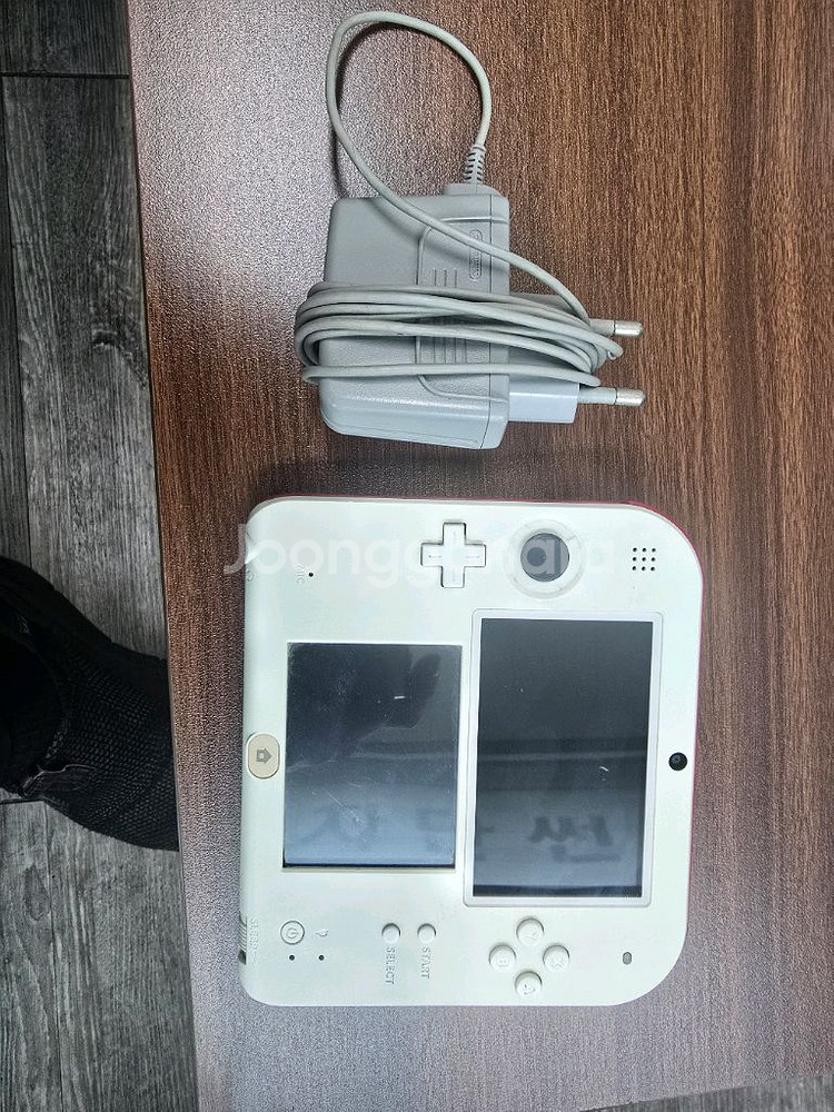 닌텐도2DS 판매합니다--2