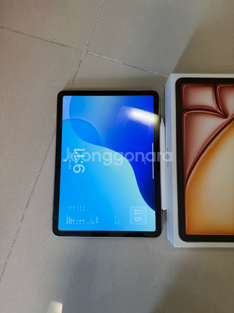 iPad Air 11인치 (m2) 128GB 팝니다!--0