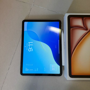 iPad Air 11인치 (m2) 128GB 팝니다!