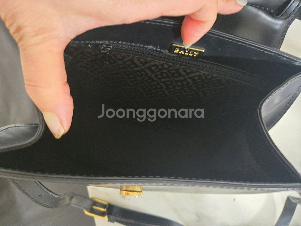 발리 토드 크로스백--4