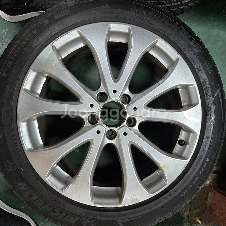 벤츠 e클래스 순정 18인치 휠타이어 세트 판매--3