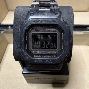지샥 GCW-B5000UN 카본 (정가300)