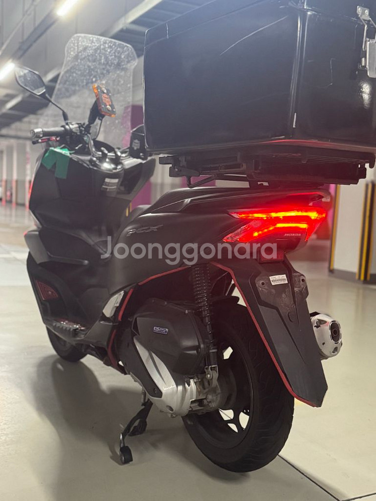 혼다 pcx125 24년식 판매합니다--2