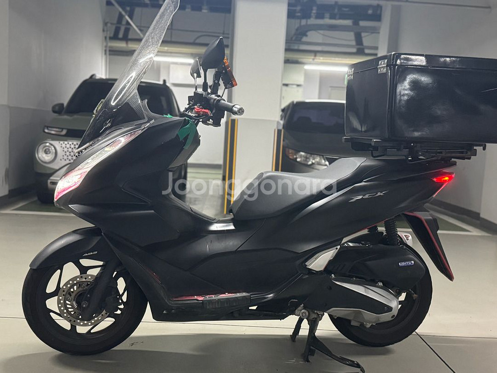 혼다 pcx125 24년식 판매합니다--1