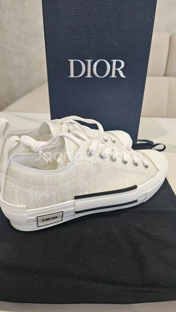 (새상품)디올 오블리크 스니커즈 41사이즈--4