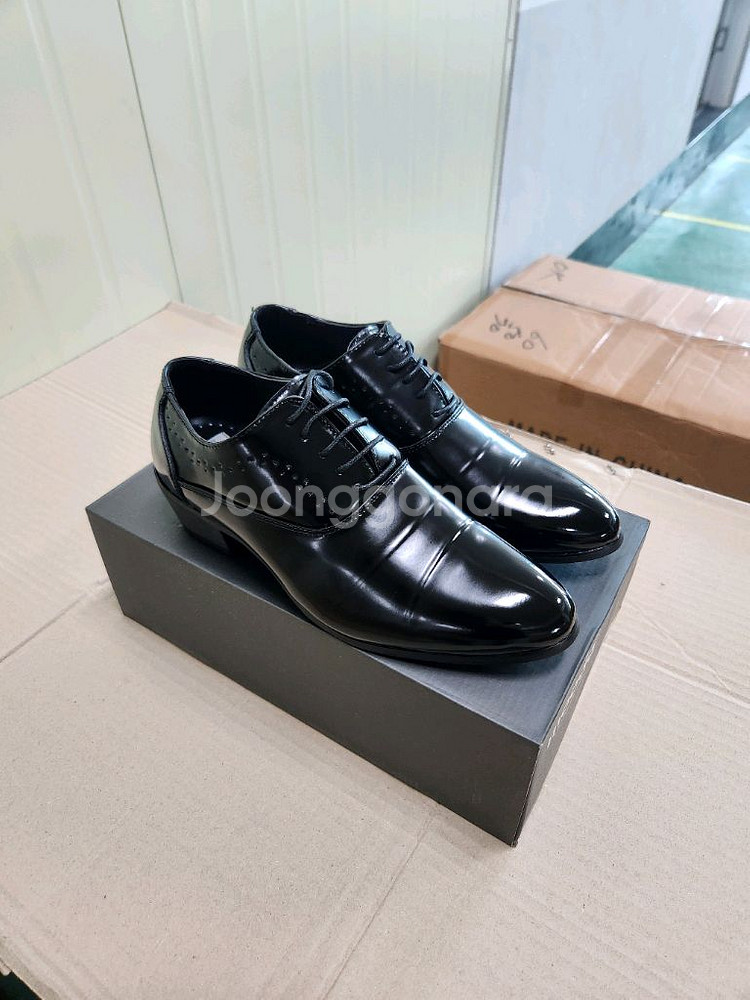 가죽 키높이구두 15,000원 (255~275)--0