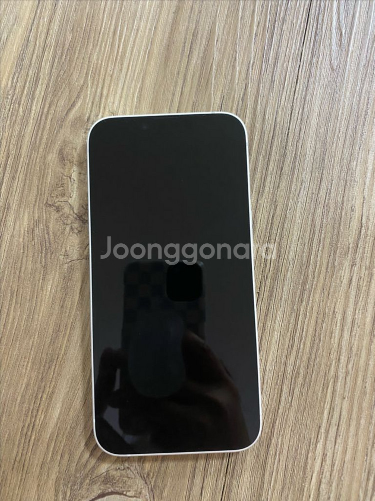 아이폰 16e--0