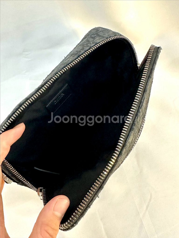 디올 사파리 메신져백--6