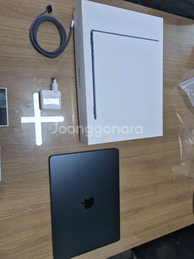 맥북에어 15 m3 16 256gb--0