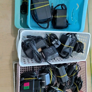 아답터 4.2v 4.4v 5v 6v 7.5v 8v 9v