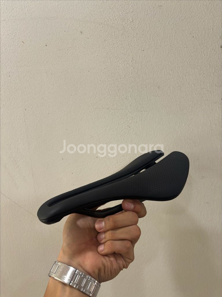 트렉 에올루스 프로 안장 145mm--0