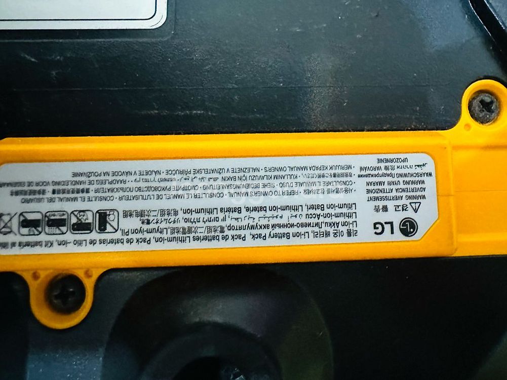LG 로봇청소기 (R75PIM)--4