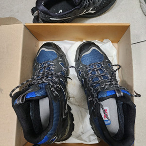 k2 등산화 265 팝니다