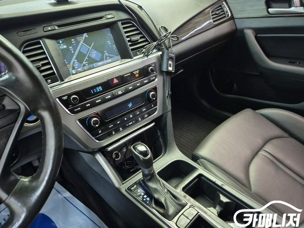 [현대]LF 쏘나타 2.0 스마트 기본형 (5인승) #--9