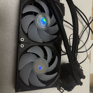 쿨러마스터 ML240 v2 ARGB