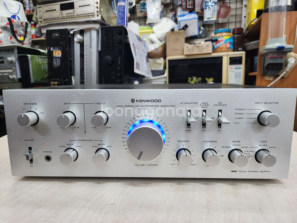 켄우드 고급인티앰프 KA-701입니다 (220V)--5
