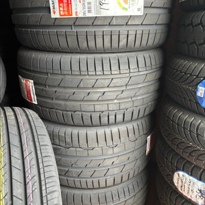 한국s1evo3 285 35 18 / 255 40 18