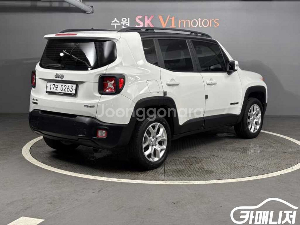 [지프]레니게이드 2.0 디젤 론지튜드 AWD (5인승--3
