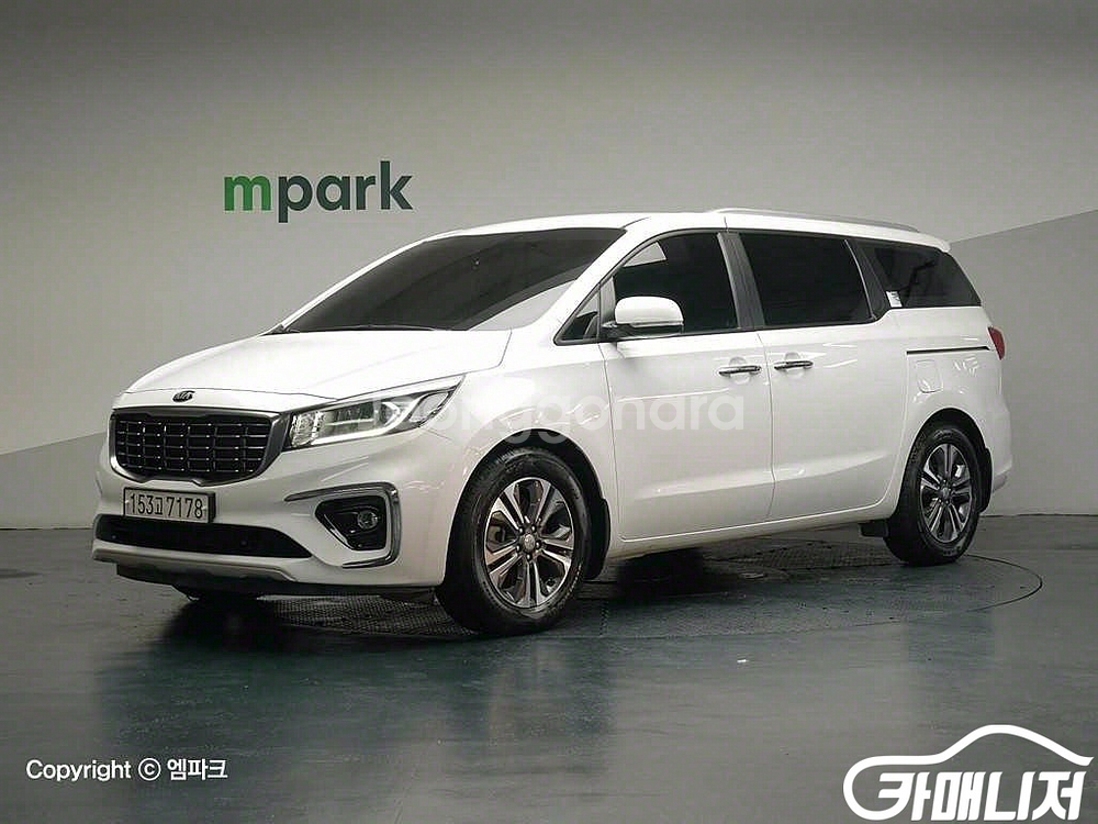 [기아]더 뉴 카니발 디젤 9인승 럭셔리 (9인승) #--1