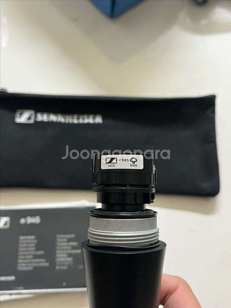 젠하이저 e945 민트급 급처--2