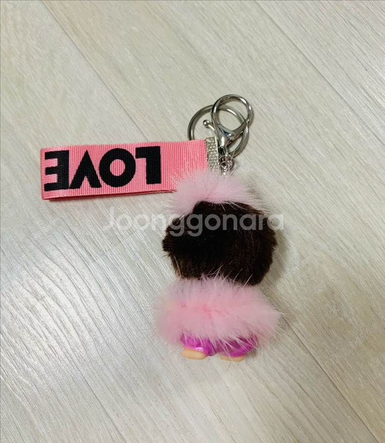 베이비 몬치치 피규어 키링 love 새상품--1