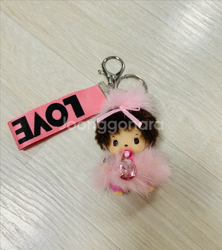 베이비 몬치치 피규어 키링 love 새상품--0