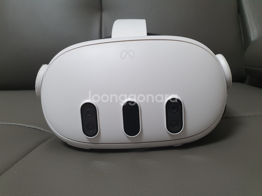 메타 퀘스트3 512GB VR 헤드셋 팝니다.--1
