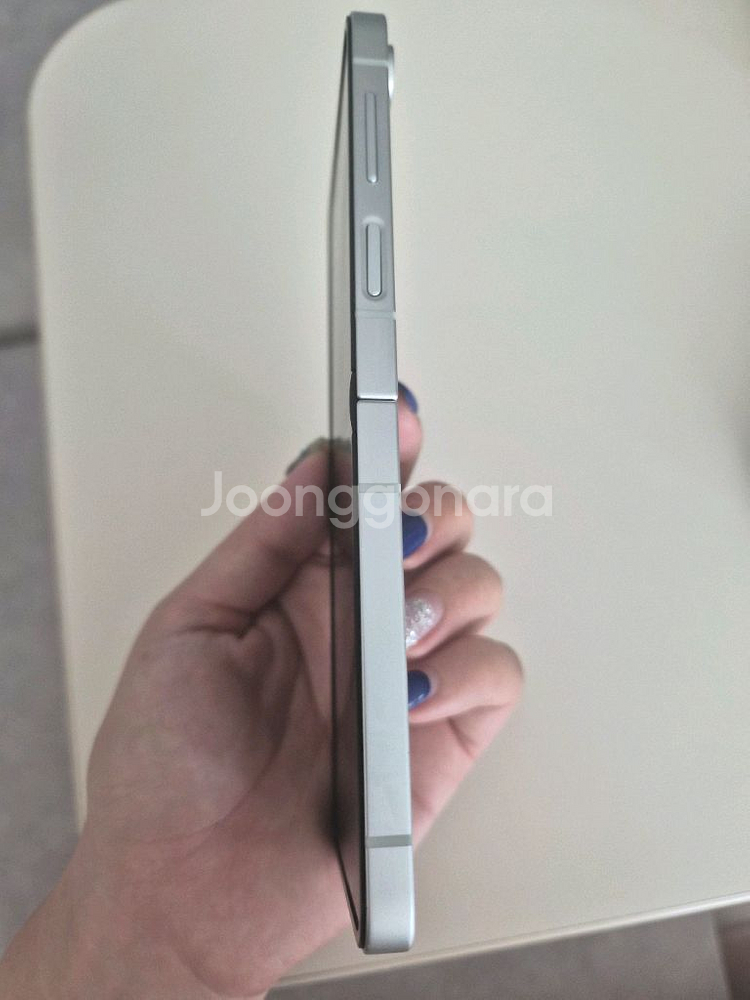갤럭시Z플립6 화이트 512G--6